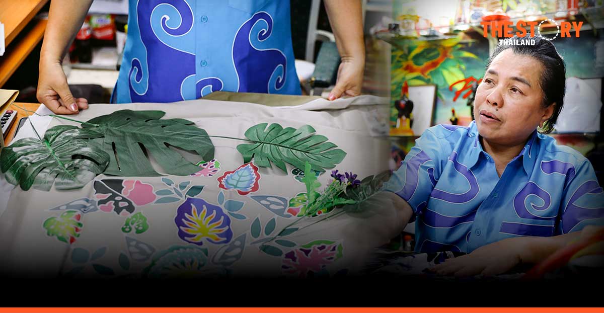 When international tourism stopped, this retired Batik pioneer from Phuket went online to save local handicrafts