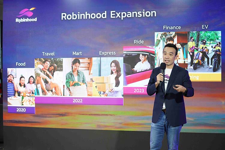 กวีวุฒิ เต็มภูวภัทร ประธานเจ้าหน้าที่บริหาร บริษัท เพอร์เพิล เวนเจอร์ส จำกัด