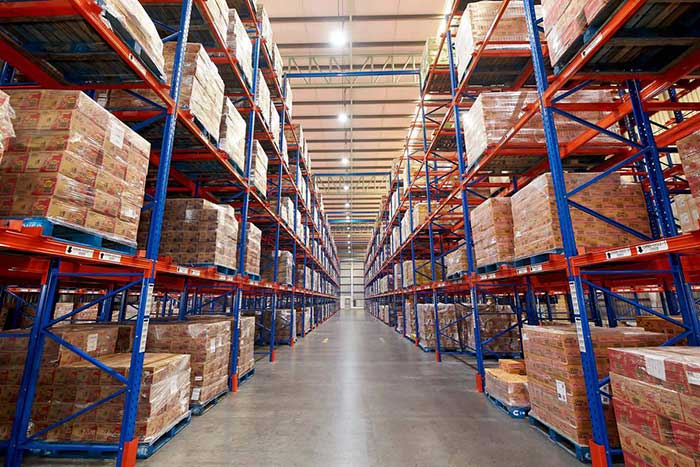 ศูนย์กระจายสินค้าเดอเบลวังน้อย