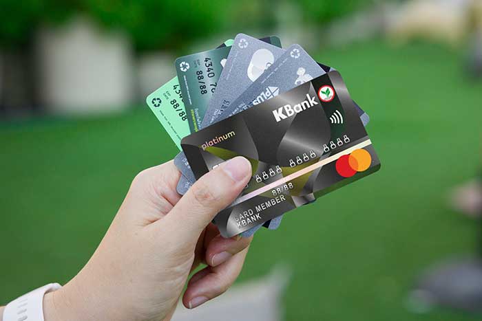 บัตรเครดิตและบัตรเดบิตธนาคารกสิกรไทยจากวัสดุรีไซเคิล
