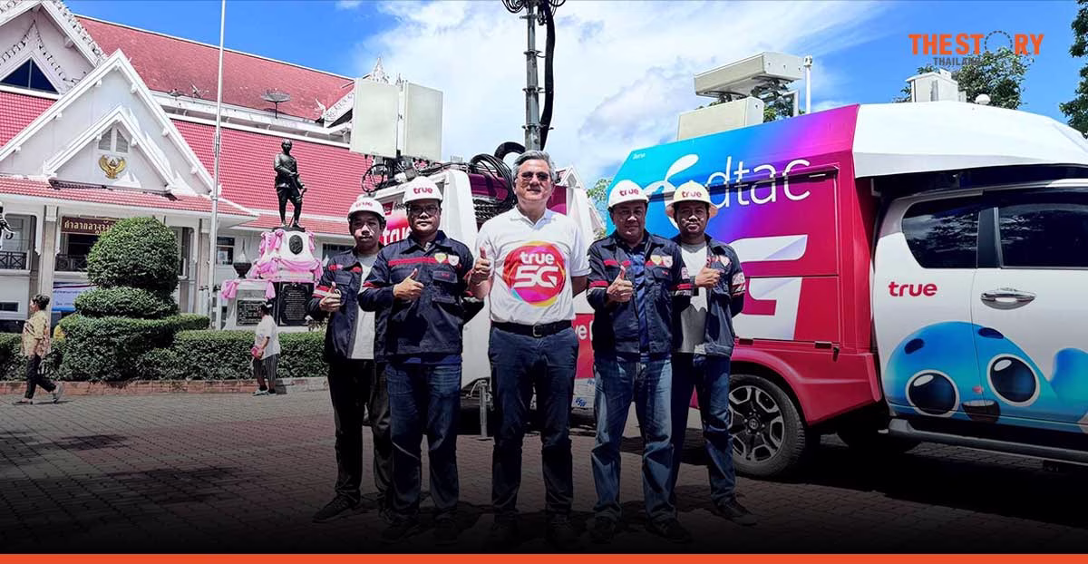 True Corp. collabs with NBTC relief caravan in Sukhothai to assist Flood Victims