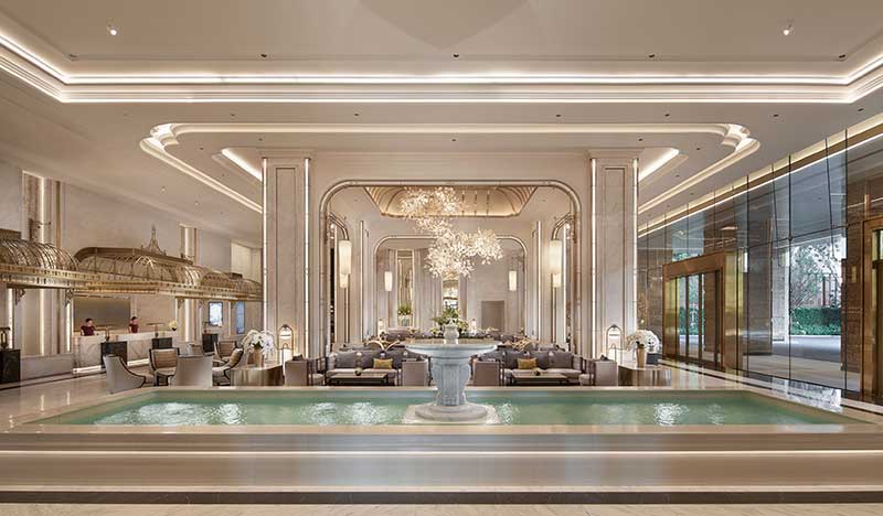 Grande-Centre-Point-Lumphini inside