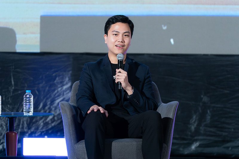 ธีรภัทร์ ธิติโสตถิกุล