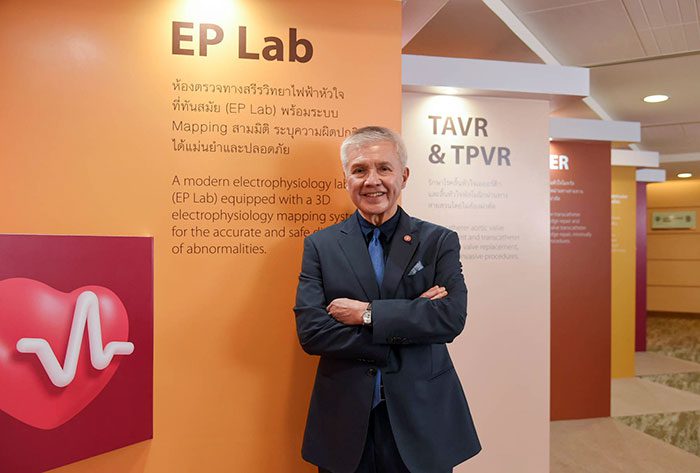 ศ.นพ.กุลวี เนตรมณี ผู้อำนวยการสถาบันโรคหัวใจ และอายุรแพทย์โรคหัวใจ ผู้เชี่ยวชาญด้านสรีรวิทยาไฟฟ้าหัวใจ