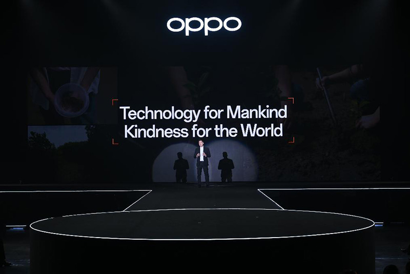 ชานนท์ จิรายุกุล ประธานกรรมการอาวุโสฝ่ายบริหาร ออปโป้แห่งประเทศไทย