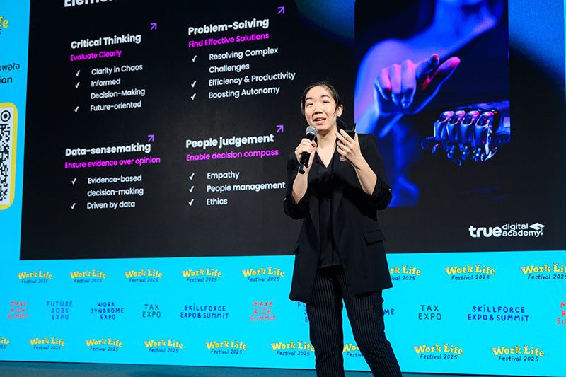 ดร.ชนนิกานต์ จิรา Head of True Digital Academy, True Digital Group