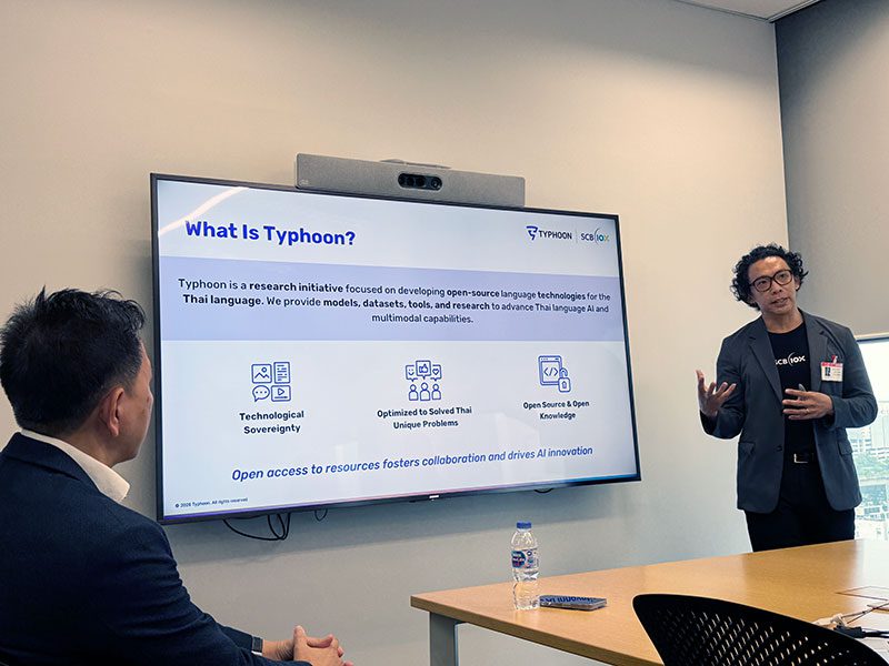 กสิมะ ธารพิพิธชัย Head of AI Strategy บริษัท เอสซีบี เท็นเอกซ์ จำกัด (SCB 10X)